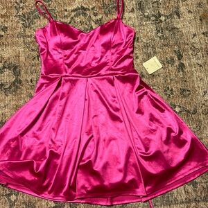 Pear culture dress pink size 15/16 NWT